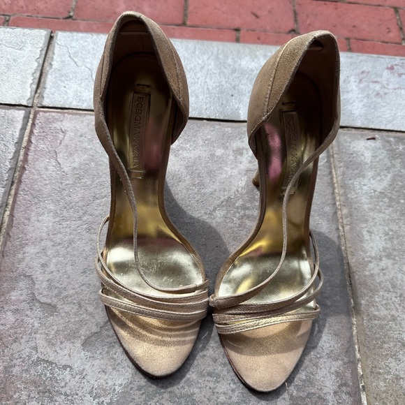 BCBG Max Azria Heidi Gold Suede Heels 8.5 - Picture 8 of 9